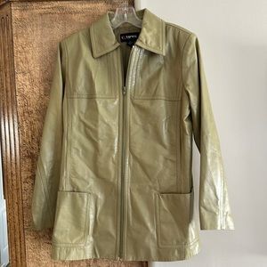 Ellen Tracy Company Women’s Size 8 Fully Lined Leather Field Coat Style
